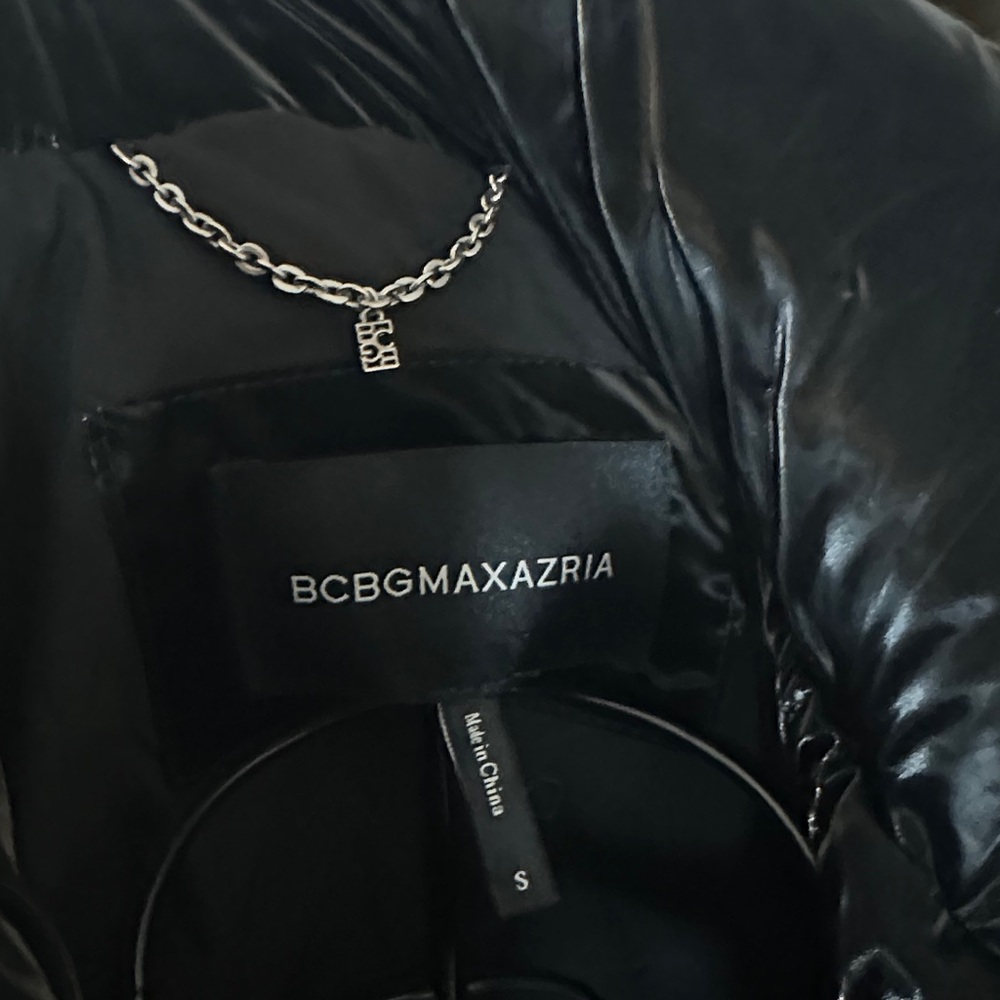 BCBGMaxAzria Shiny Black Puffer Jacket - Picture 6 of 6